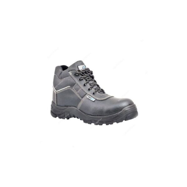STYLE NO: LEO (SBP STANDARD) BRAND: VAULTEX OUTSOLE: PU/PU INJECTION SIZE: 38-46 ORIGIN: INDIA